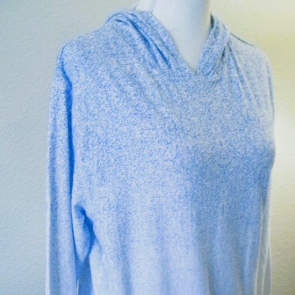 Ocean Current Size Medium Light Blue Heather Ombr… - image 2